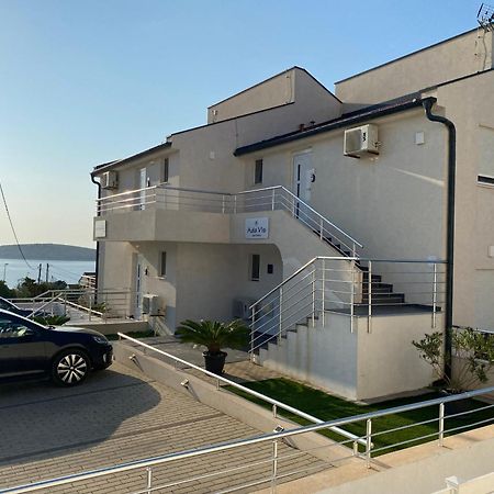 Ada Vis Apartments Buitenkant foto