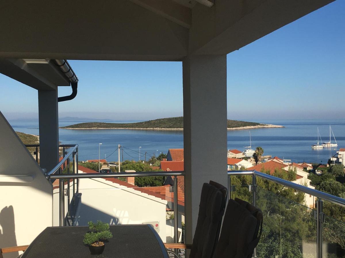 Ada Vis Apartments Buitenkant foto