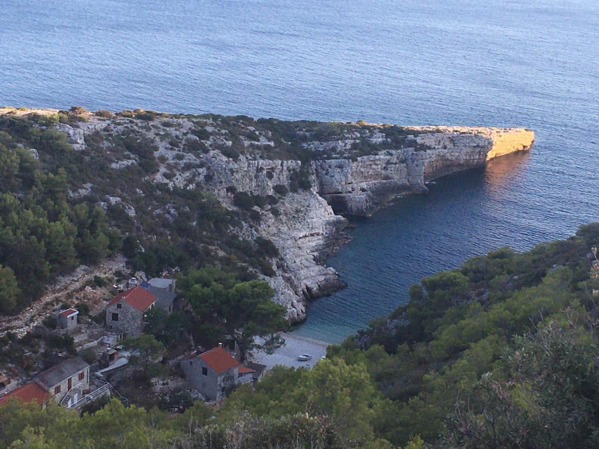 Ada Vis Apartments Buitenkant foto